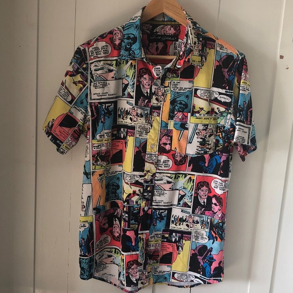 Colorful Comic Print Men's Casual Shirt size Med stretch shirt